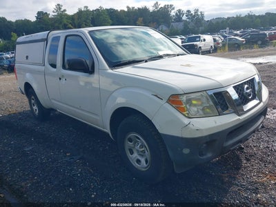NISSAN FRONTIER 2014