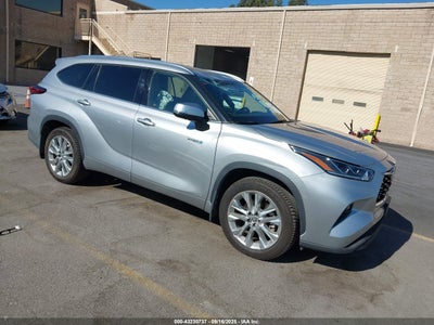 TOYOTA HIGHLANDER 2020
