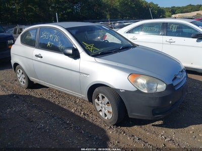 HYUNDAI ACCENT 2009