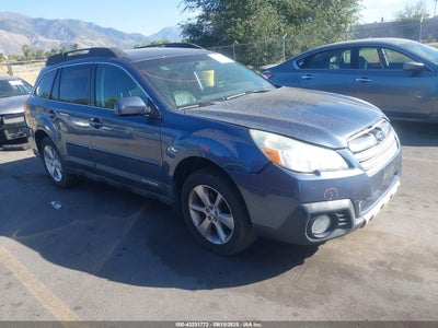 SUBARU OUTBACK 2014