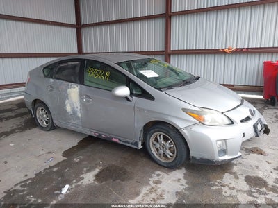 TOYOTA PRIUS 2010