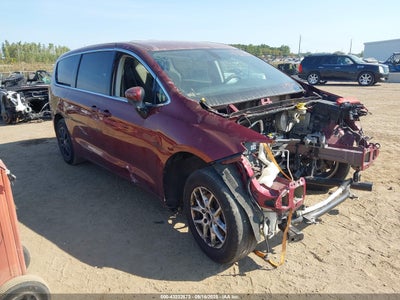 CHRYSLER PACIFICA 2017
