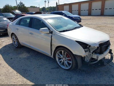CADILLAC XTS 2013
