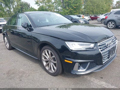 AUDI A4 2019