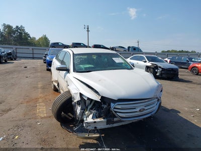 FORD TAURUS 2015