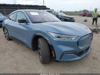 FORD MUSTANG MACH-E 2023