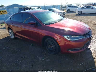 CHRYSLER 200 2015