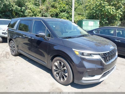 KIA CARNIVAL MPV 2024