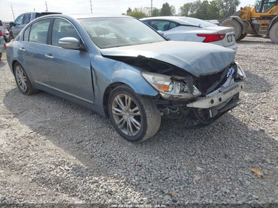 HYUNDAI GENESIS 2011