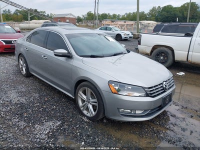 VOLKSWAGEN PASSAT 2014