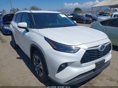 TOYOTA HIGHLANDER HYBRID 2024