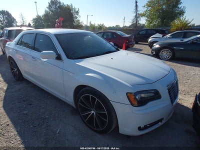 CHRYSLER 300 2013