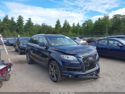 AUDI Q7 2015