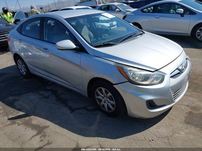 HYUNDAI ACCENT 2013