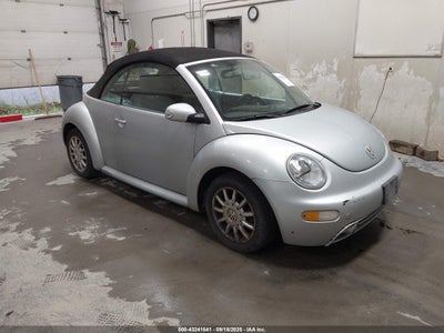 VOLKSWAGEN NEW BEETLE 2005