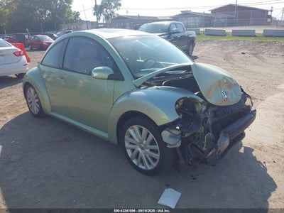 VOLKSWAGEN NEW BEETLE 2008