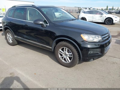 VOLKSWAGEN TOUAREG 2011