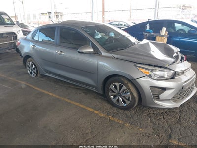 KIA RIO 2023