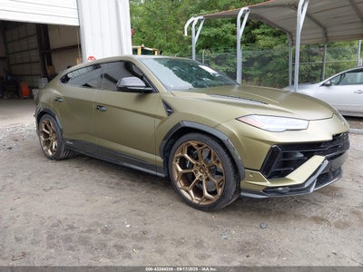 LAMBORGHINI URUS 2024