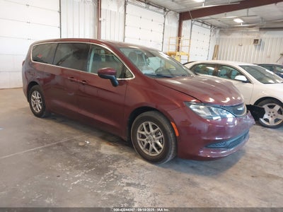 CHRYSLER VOYAGER 2023