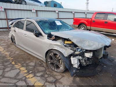 KIA K5 2024