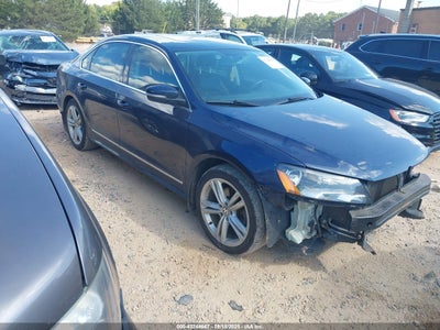 VOLKSWAGEN PASSAT 2013
