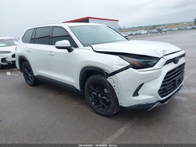 TOYOTA GRAND HIGHLANDER 2024