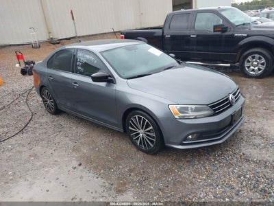VOLKSWAGEN JETTA 2016