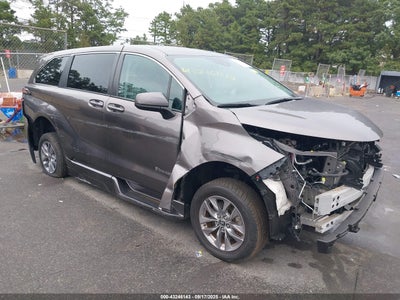 TOYOTA SIENNA 2022
