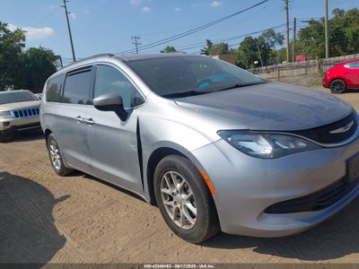 CHRYSLER VOYAGER 2020