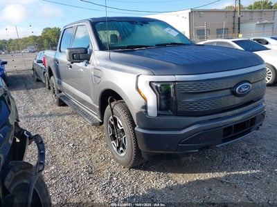 FORD F-150 LIGHTNING 2023