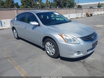 NISSAN ALTIMA 2010