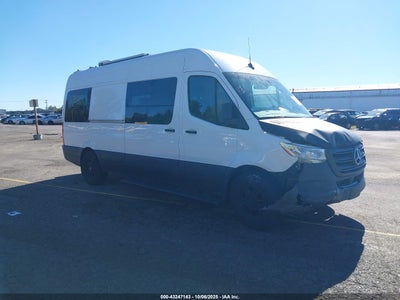 MERCEDES-BENZ SPRINTER 2500 2021