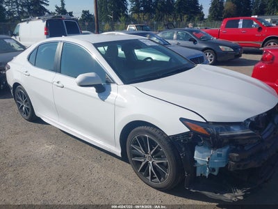 TOYOTA CAMRY 2024
