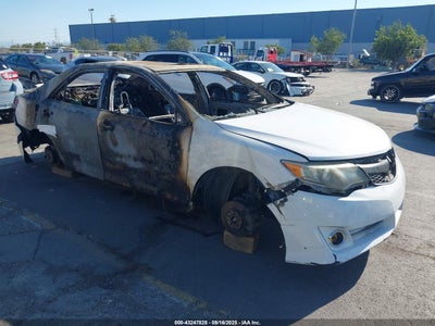 TOYOTA CAMRY HYBRID 2014