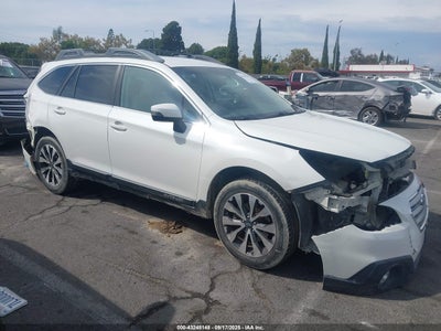 SUBARU OUTBACK 2015