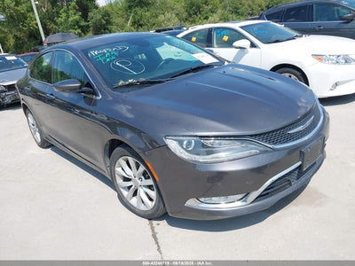 CHRYSLER 200 2015