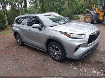 TOYOTA HIGHLANDER 2020