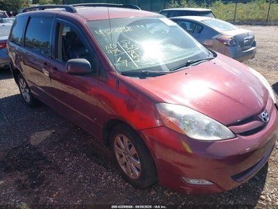 TOYOTA SIENNA 2008