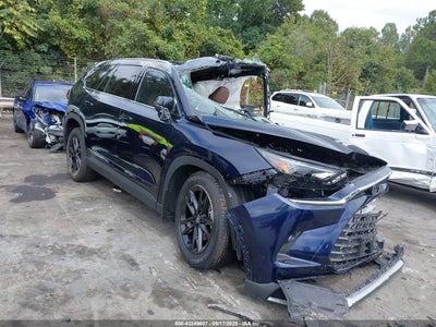 TOYOTA GRAND HIGHLANDER 2025