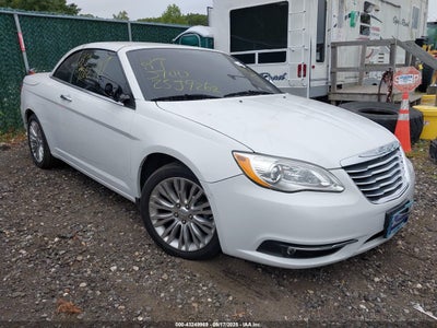 CHRYSLER 200 2011