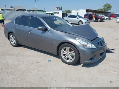INFINITI Q40 2015