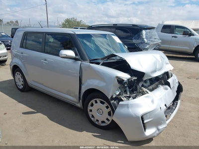 SCION XB 2015