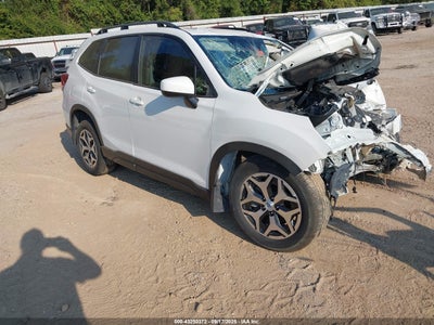 SUBARU FORESTER 2024