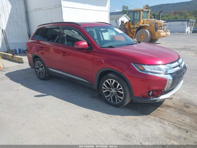 MITSUBISHI OUTLANDER 2016