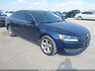VOLKSWAGEN PASSAT 2013