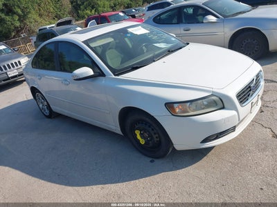 VOLVO S40 2010