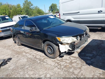 TOYOTA CAMRY 2014