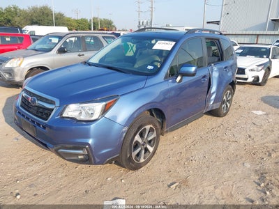 SUBARU FORESTER 2018