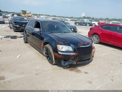 CHRYSLER 300 2012